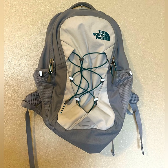 The North Face Handbags - North face flex vent backpack